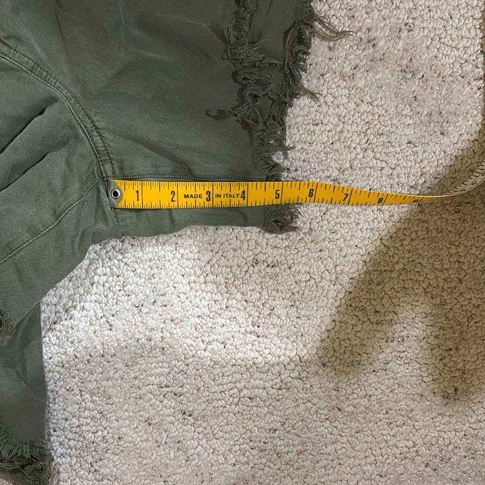 Aerie Green Shorts - Picture 6 of 6